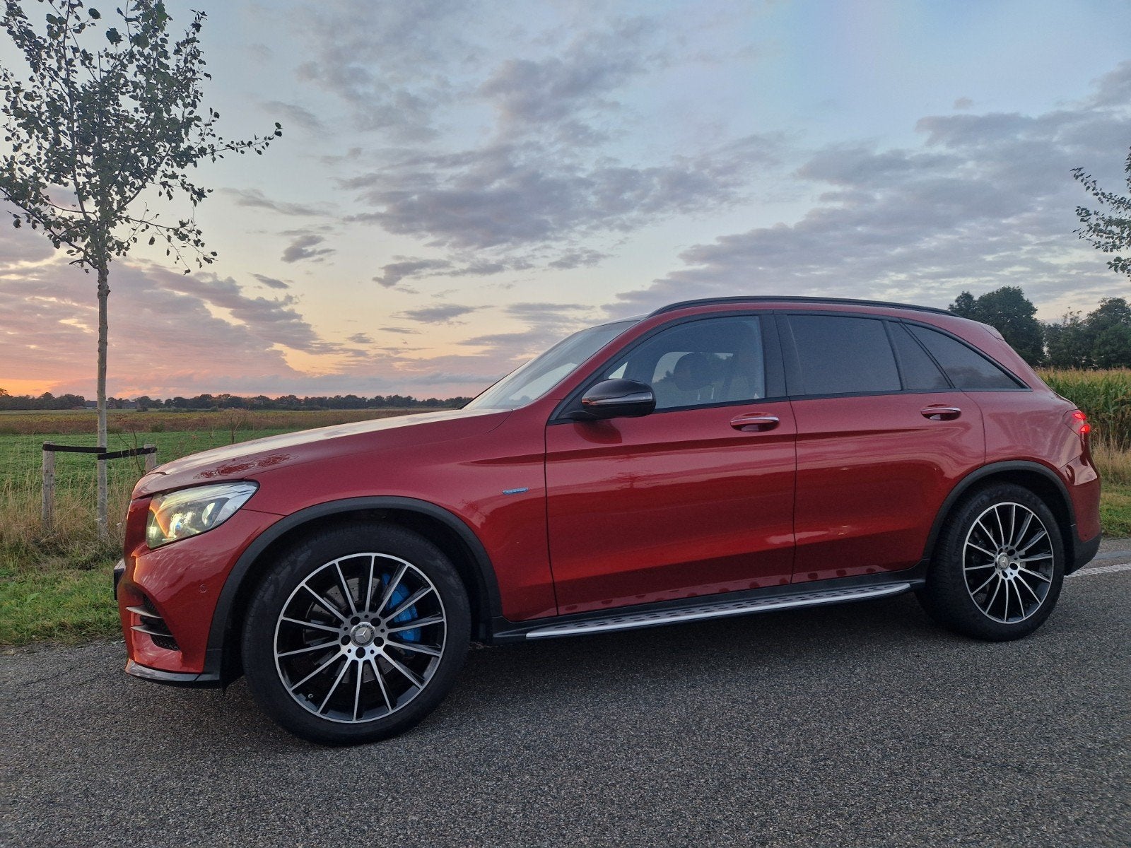 Mercedes-Benz GLC 350 e Plug-in Hybrid 320pk 4MATIC, Auto's, Automaat, Zwart, 4 cilinders, 2000 kg