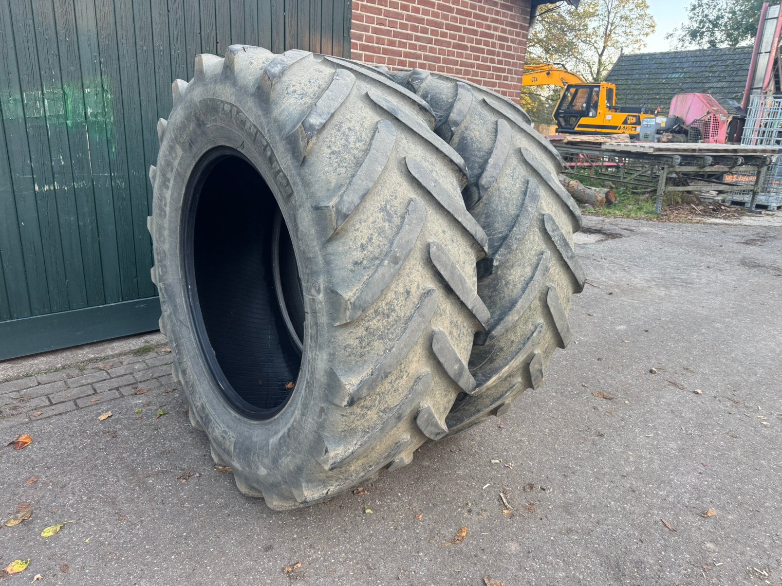 Michelin 600/65R38 banden 600 65 38, Ophalen