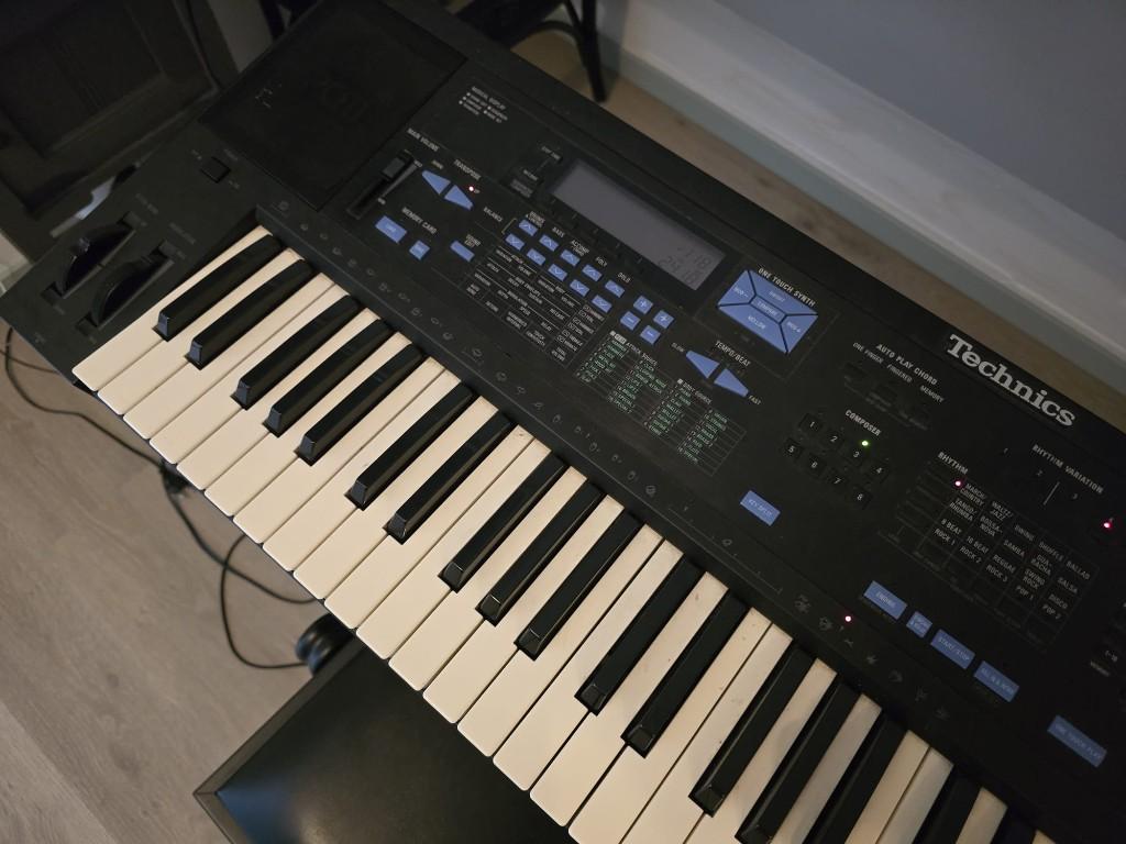 keyboard piano - Technics AX5 -  vintage - 80 EUR, Ophalen, Midi-aansluiting, Technics, 61 toetsen