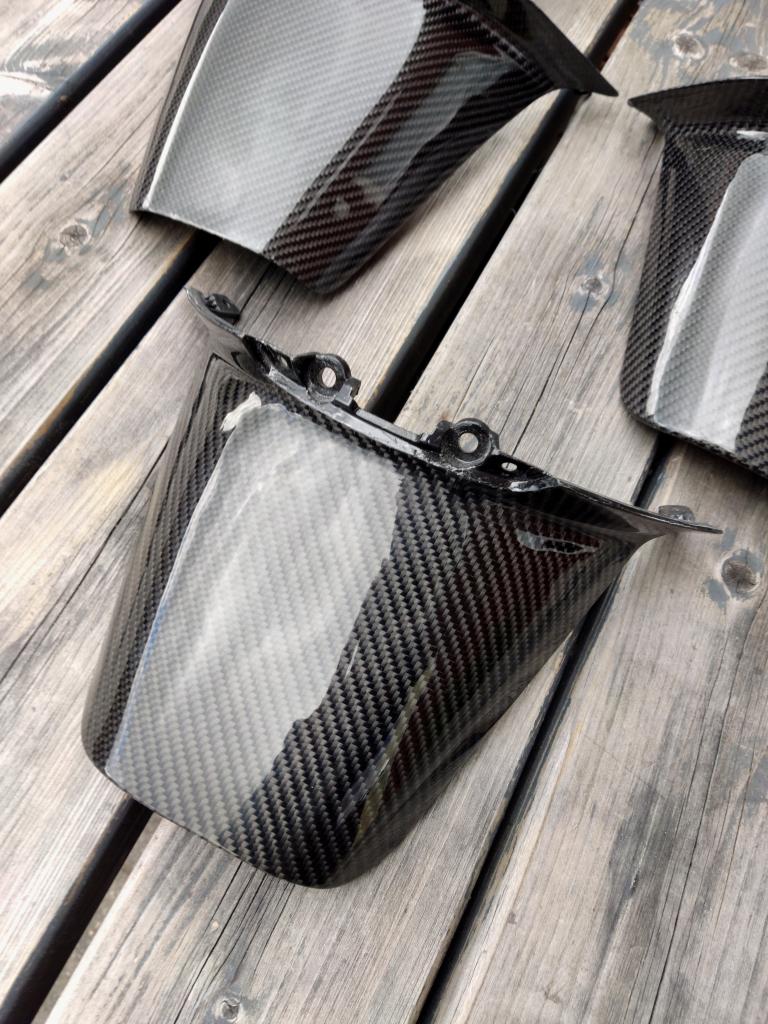 Carbon achterspatbord Vespa Sprint / Primavera NIEUW, Info@jynkx.com, Nieuw, Ophalen of Verzenden, Piazza 99