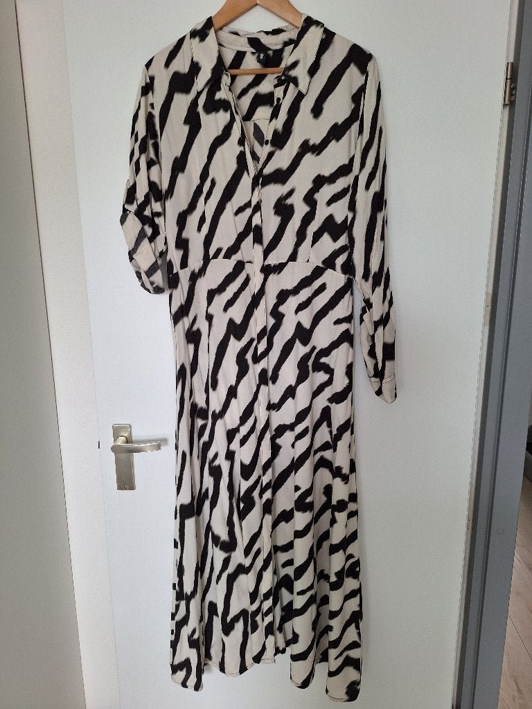 Zwart/ gebroken witte jurk eksept izgs mt.xl, Eksept by shoeby, Zwart, Maat 42/44 (L), Ophalen of Verzenden