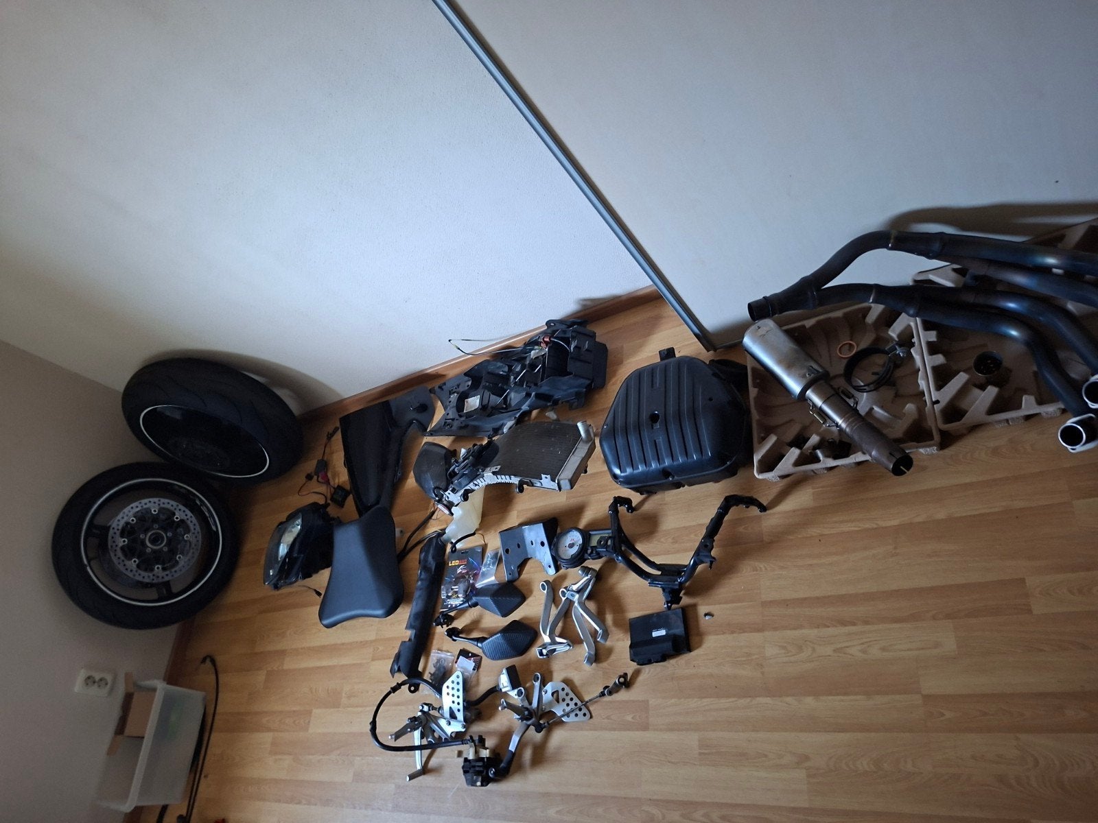 Suzuki GSXR1000 K3 K4 onderdelen velgen koplamp teller gsxr, Ophalen of Verzenden