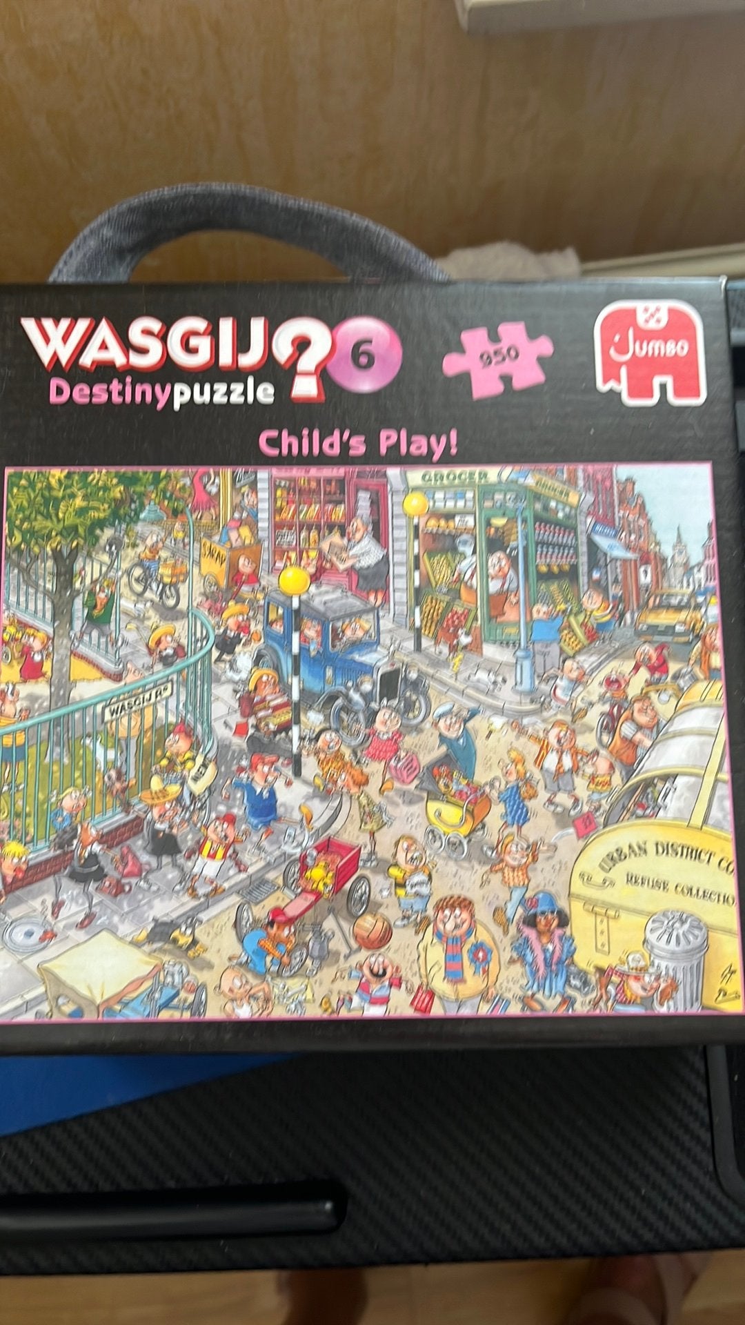 Wasgij Destiny 6: Child's Play! Legpuzzel 950 stukjes, Ophalen of Verzenden, 500 t/m 1500 stukjes, Gebruikt, Legpuzzel
