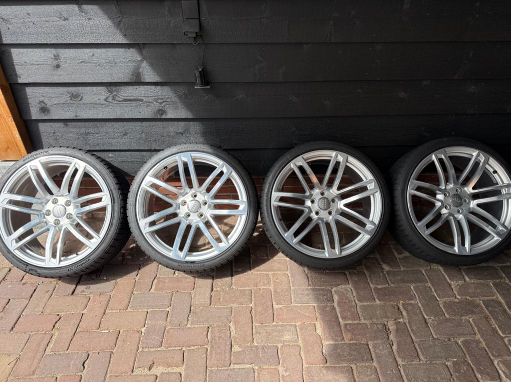 Zeldzaam mooi Origineel 20” Audi Concave setje als nieuw., Auto-onderdelen, Banden en Velgen, Ophalen, Gebruikt, Banden en Velgen