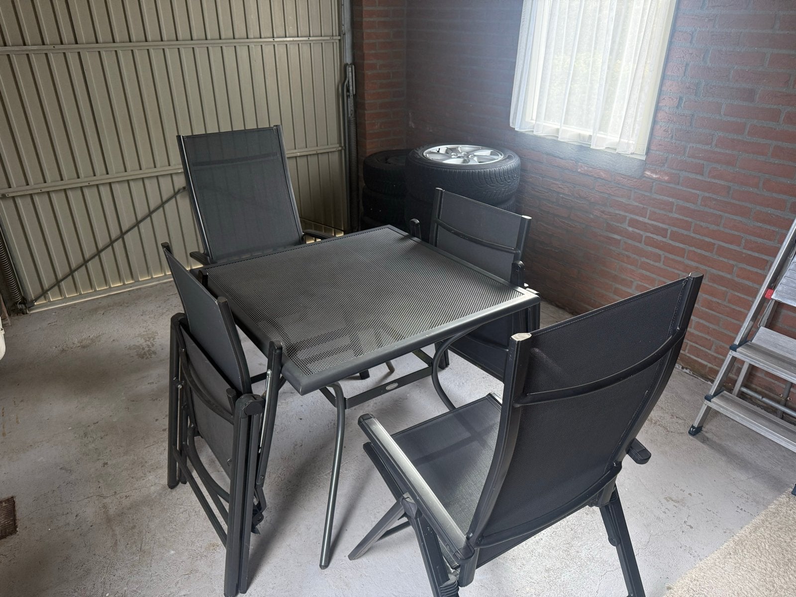 Jutlandia tuinset: tafel met 4 stoelen, Ophalen, Gebruikt, Vierkant, Metaal
