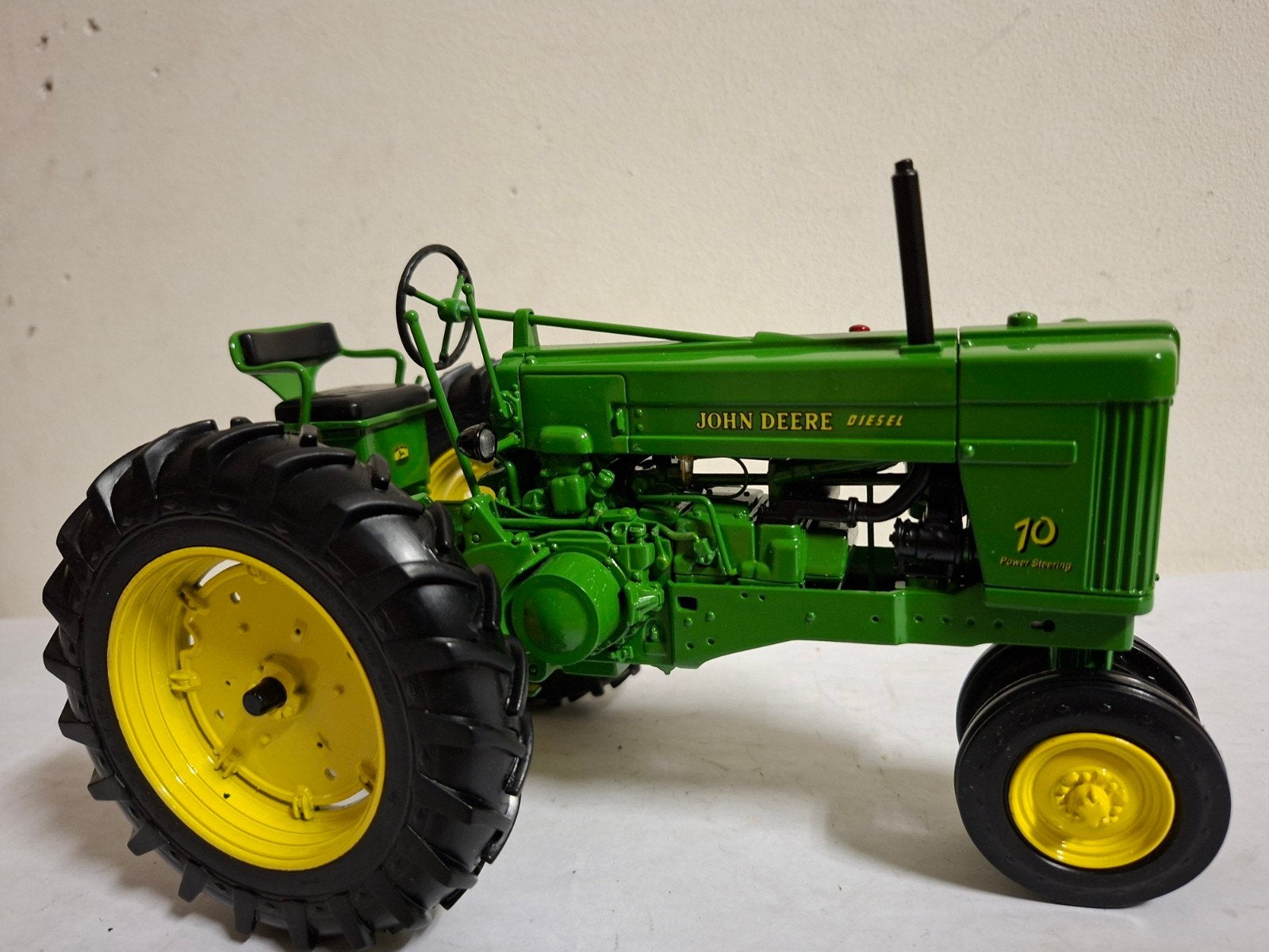 John Deere 70. Ertl precisie serie nr 23., Ophalen of Verzenden, Groter dan 1:32, Overige merken