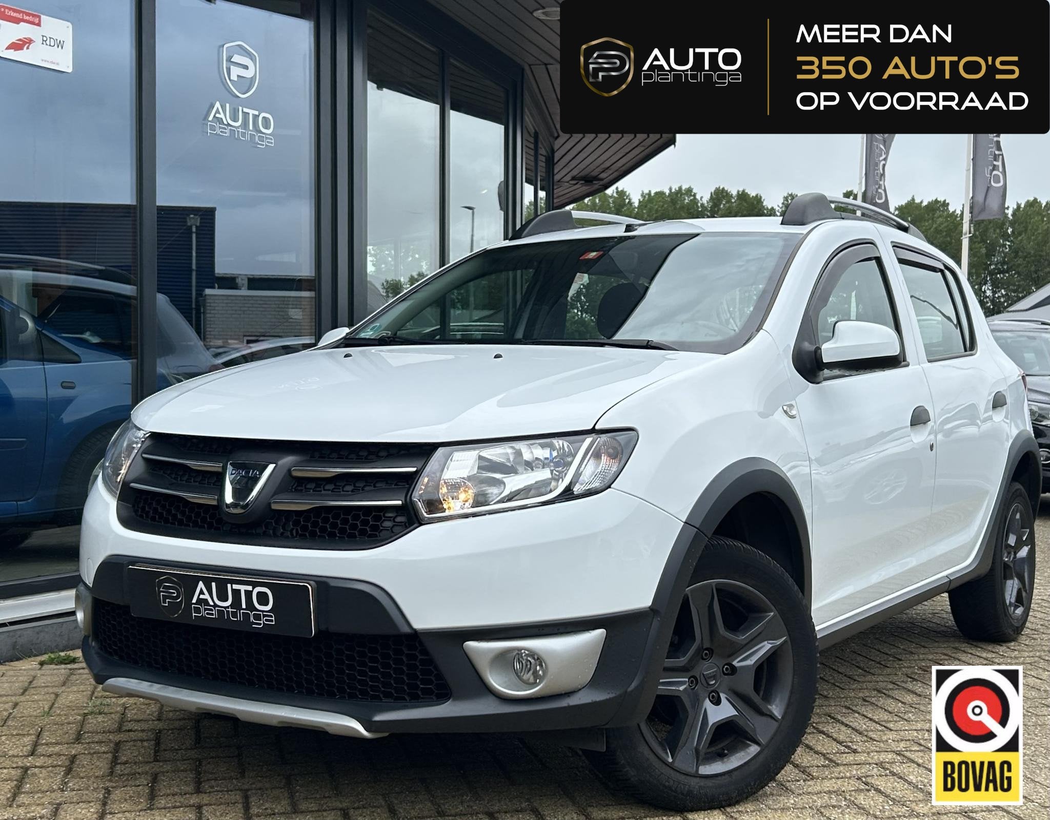 Dacia Sandero 0.9 TCe Stepway Lauréate 90PK | NL AUTO | NAP, Auto's, Voorwielaandrijving, Stof, Gebruikt, Parkeersensor