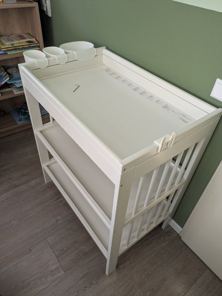 Foto 3 van IKEA GULLIVER Commode / Verschoontafel (Wit) / 82x54x93 cm