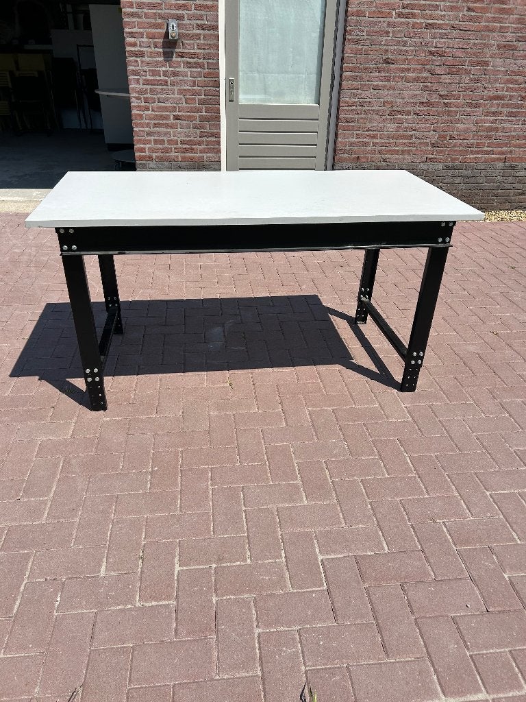 Industrieel Werkbankje / bureau – ook in luxe variant!