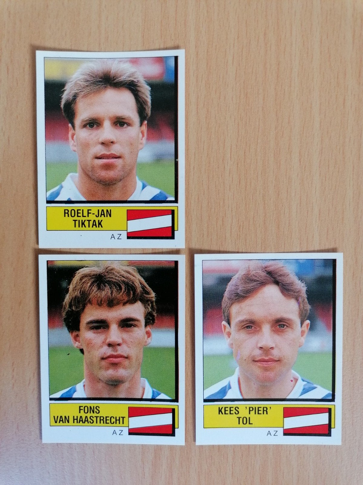 Panini Voetbal 88 AZ'67 3x., Verzamelen, Ophalen of Verzenden, Zo goed als nieuw, AZ, Poster, Plaatje of Sticker
