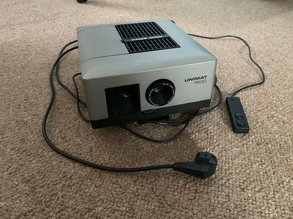 Goedwerkende diaprojector, Ophalen, Gebruikt