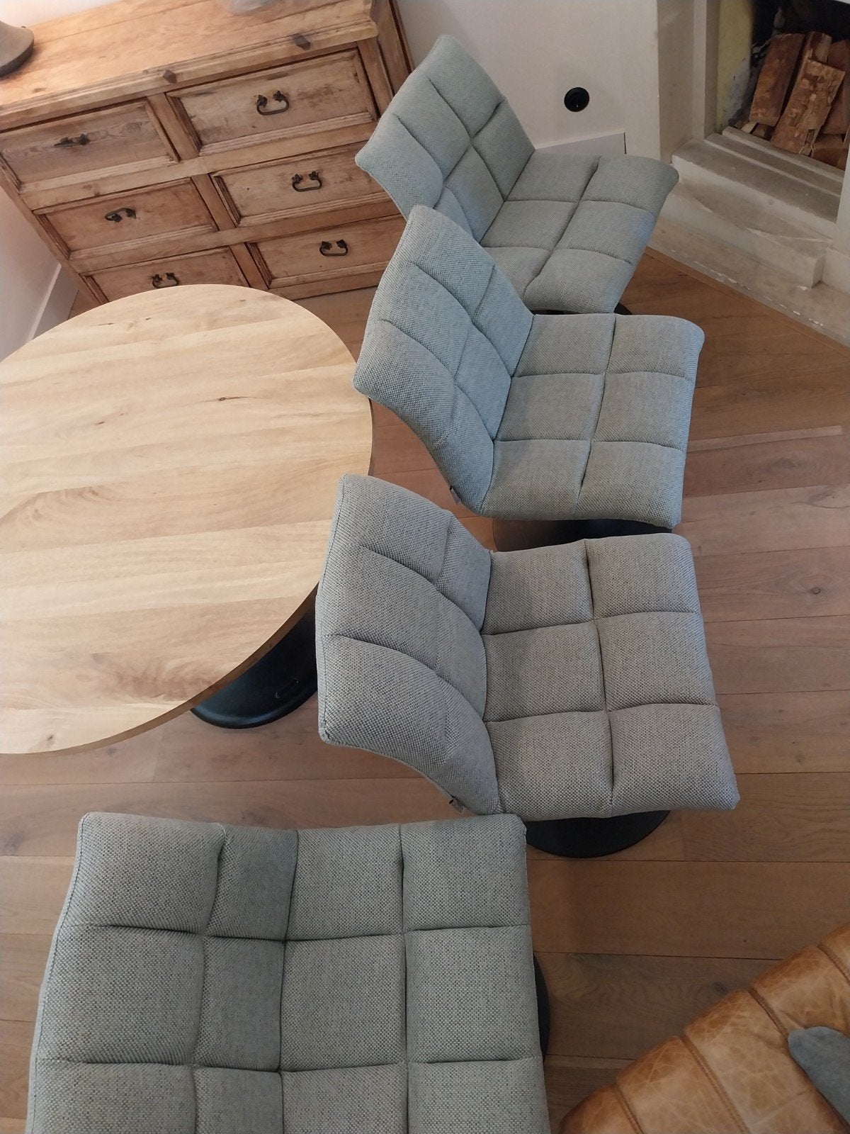 Set van 4 Dutchbone Eetkamerstoelen - Zo goed als nieuw, Ophalen, Modern, Comfortabel, Zo goed als nieuw, Grijs