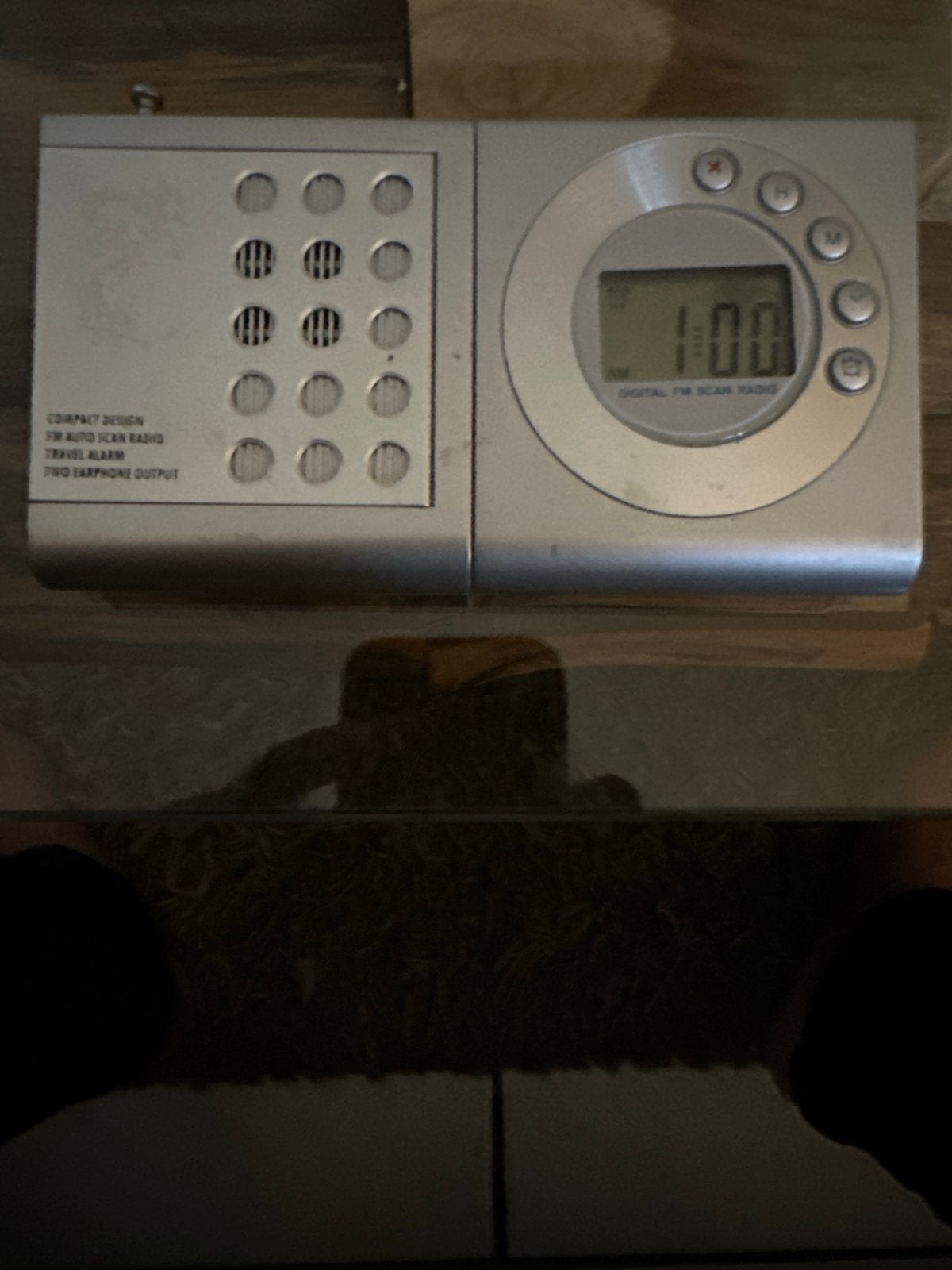 Compacte Digitale FM Scan Radio met Wekkerfunctie, Ophalen of Verzenden, Gebruikt, Radio