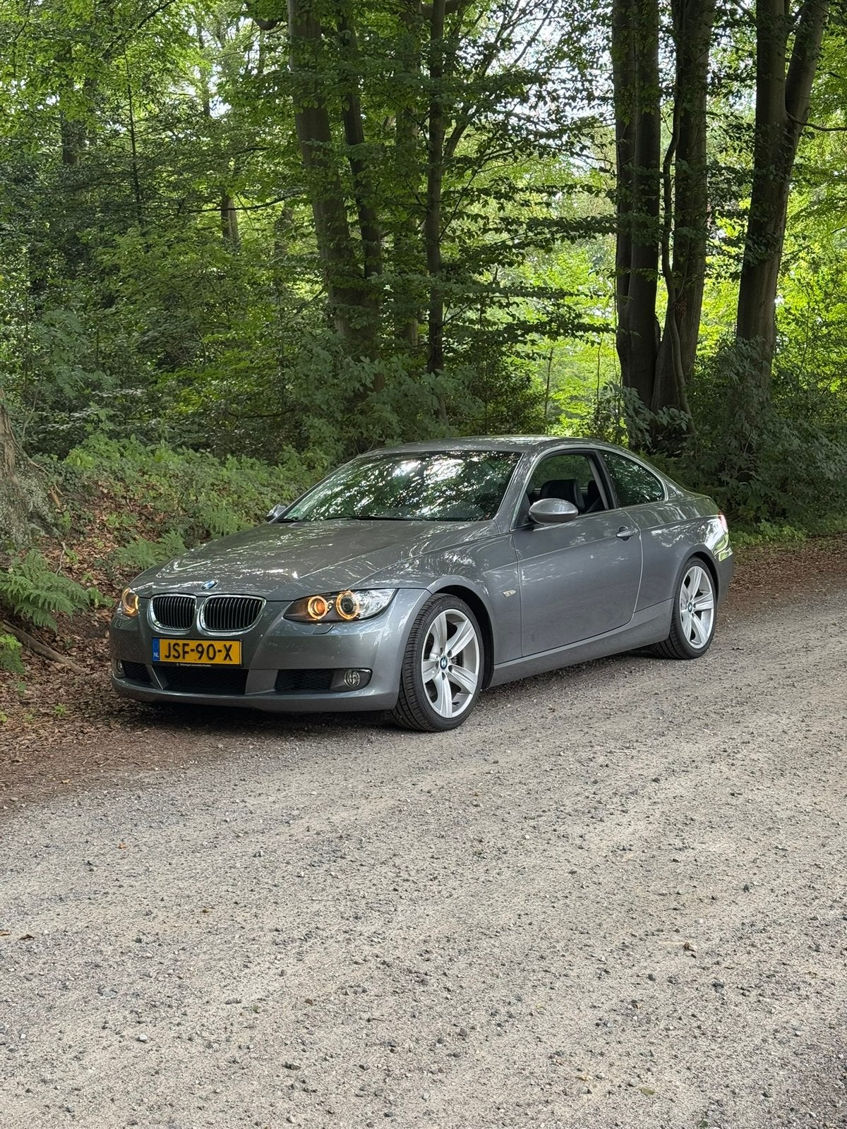 BMW 3-Serie 325i e92 LAGE KM!, 2500 cc, 745 kg, Achterwielaandrijving, Zwart