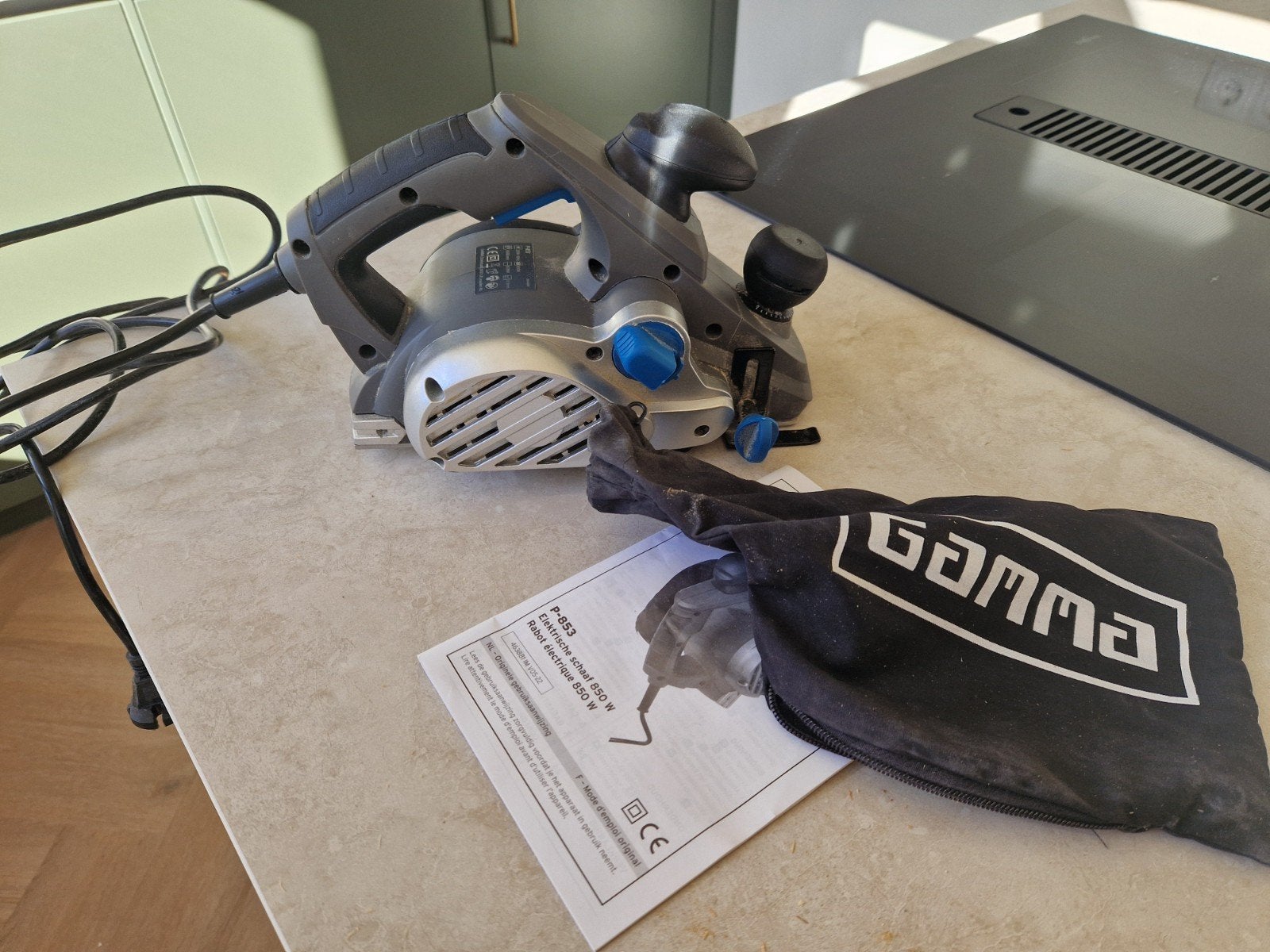 Gamma elektrische schaaf P-853, 850W, Doe-het-zelf en Verbouw, Ophalen, Gebruikt, Overige typen, Overige merken