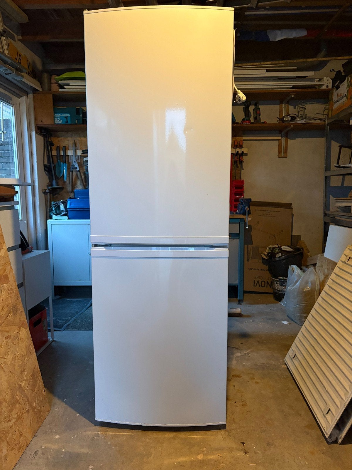 Witte Koel-vriescombinatie