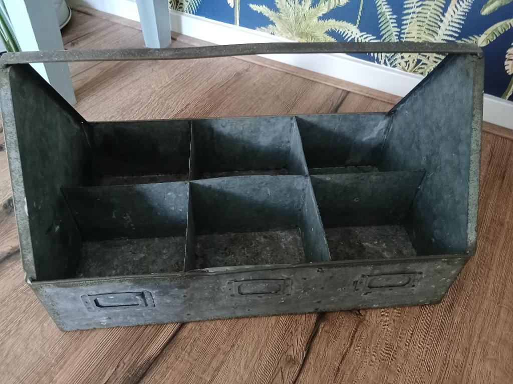 Metalen opberger, Ophalen, Minder dan 50 cm, Gebruikt, Minder dan 50 cm