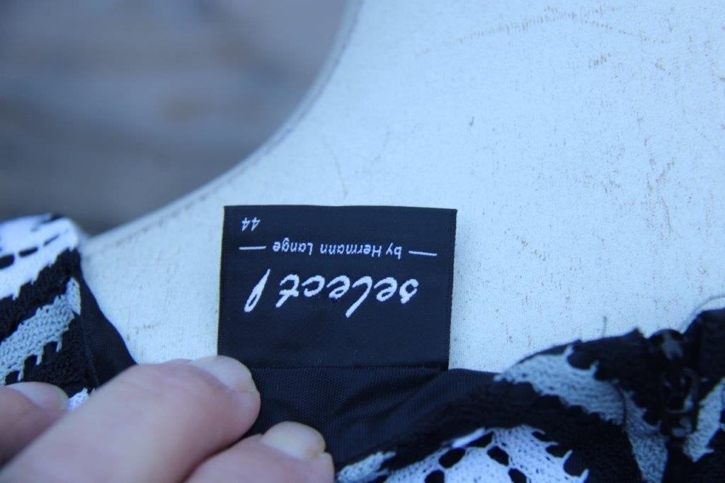 Jurk zwart/ grijs/ wit Hermann Lange mt 44 Vaste prijs, Kleding | Dames, Jurken, Zwart, Maat 42/44 (L), Ophalen of Verzenden, Zo goed als nieuw