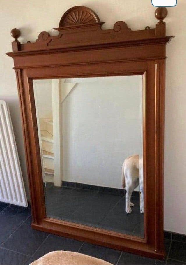 Grote antieke spiegel met sierlijke houten lijst, Antiek en Kunst, Ophalen, Rechthoekig, 50 tot 100 cm, 150 tot 200 cm