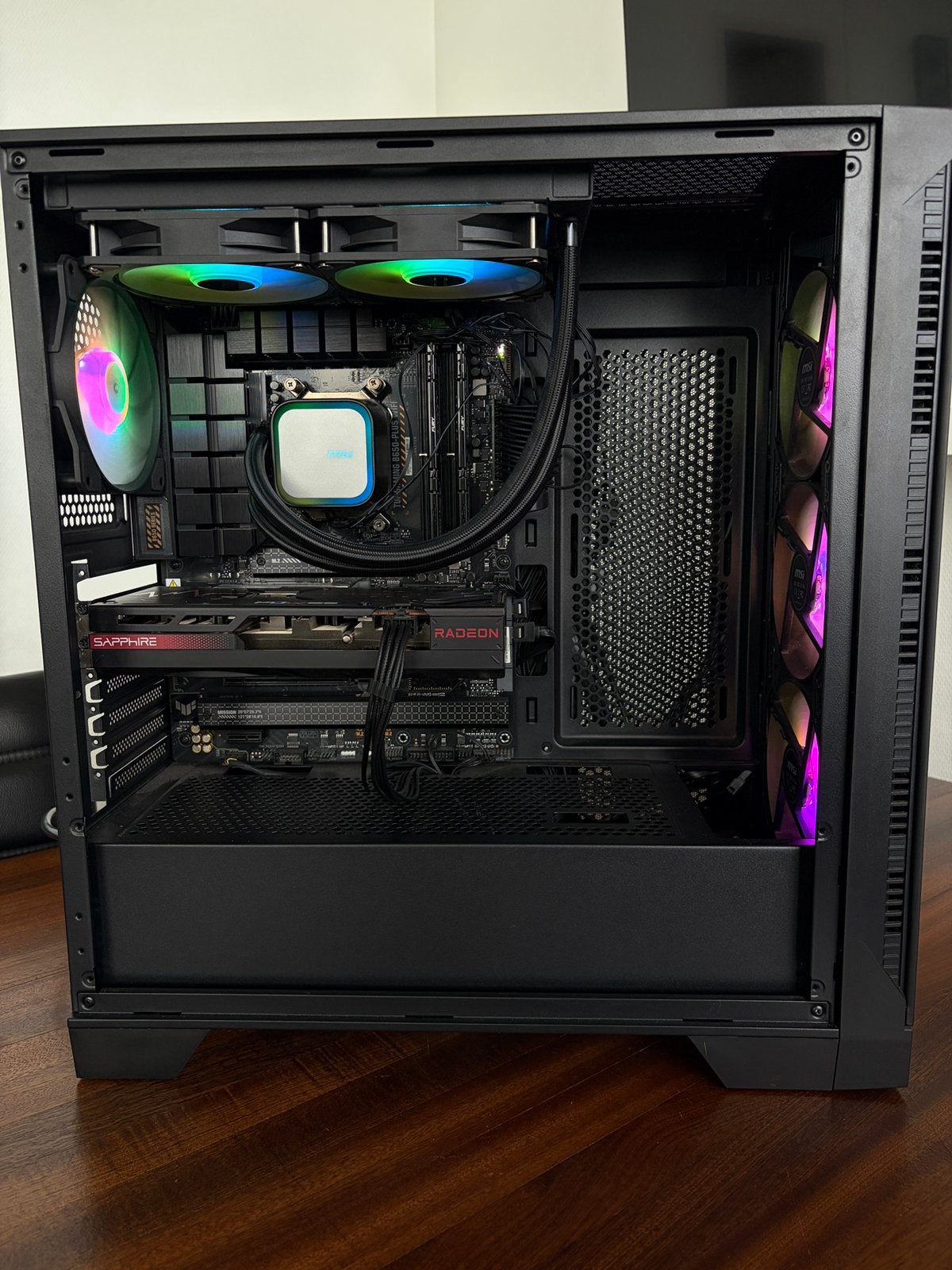 Gaming PC | Ryzen 7 7700X + RX 7600 8GB + 32GB DDR5, 32 GB, Amd, Ophalen of Verzenden, Zo goed als nieuw