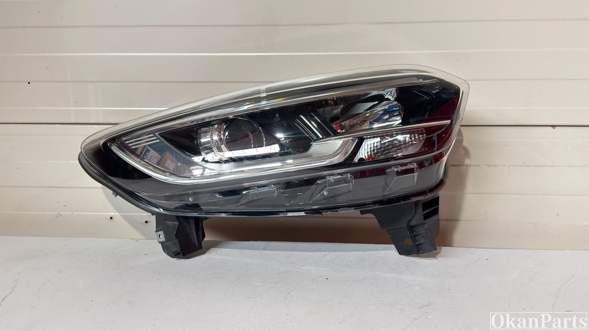 Renault Kadjar LED rechter koplamp rechts 260107249R, Renault Group, Gebruikt, Contact.group@renault.com, Renault
