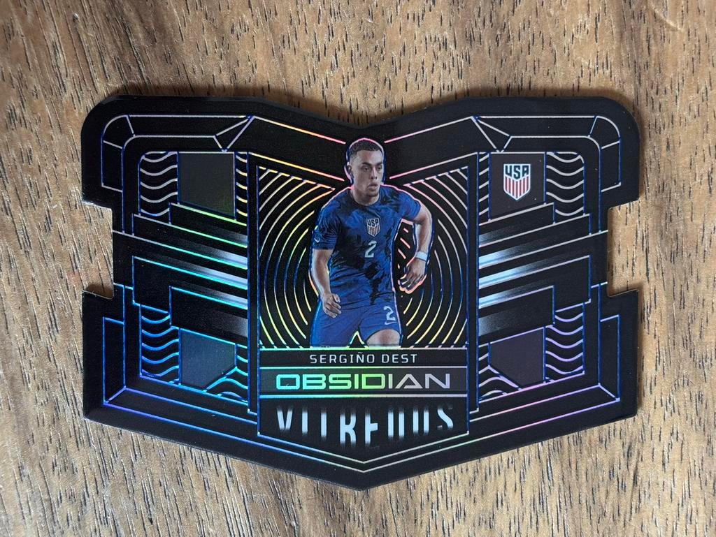 Sergiño Dest Obsidian Panini Voetbalkaart - USA, Ophalen of Verzenden, Zo goed als nieuw, Buitenlandse clubs, Spelerskaart