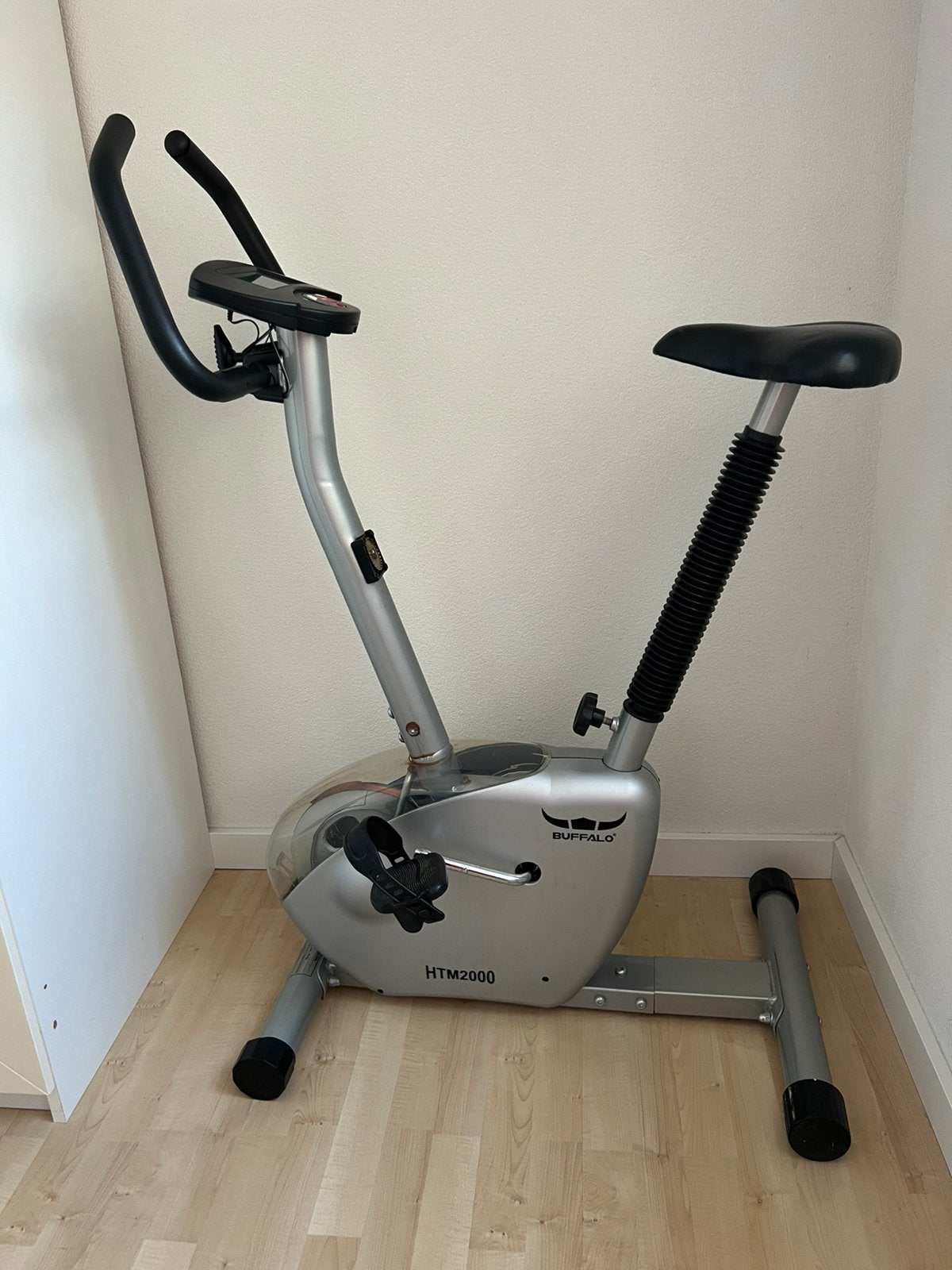 Onderdelen hometrainer: mag voor weinig weg, Ophalen, Zo goed als nieuw, Hometrainer