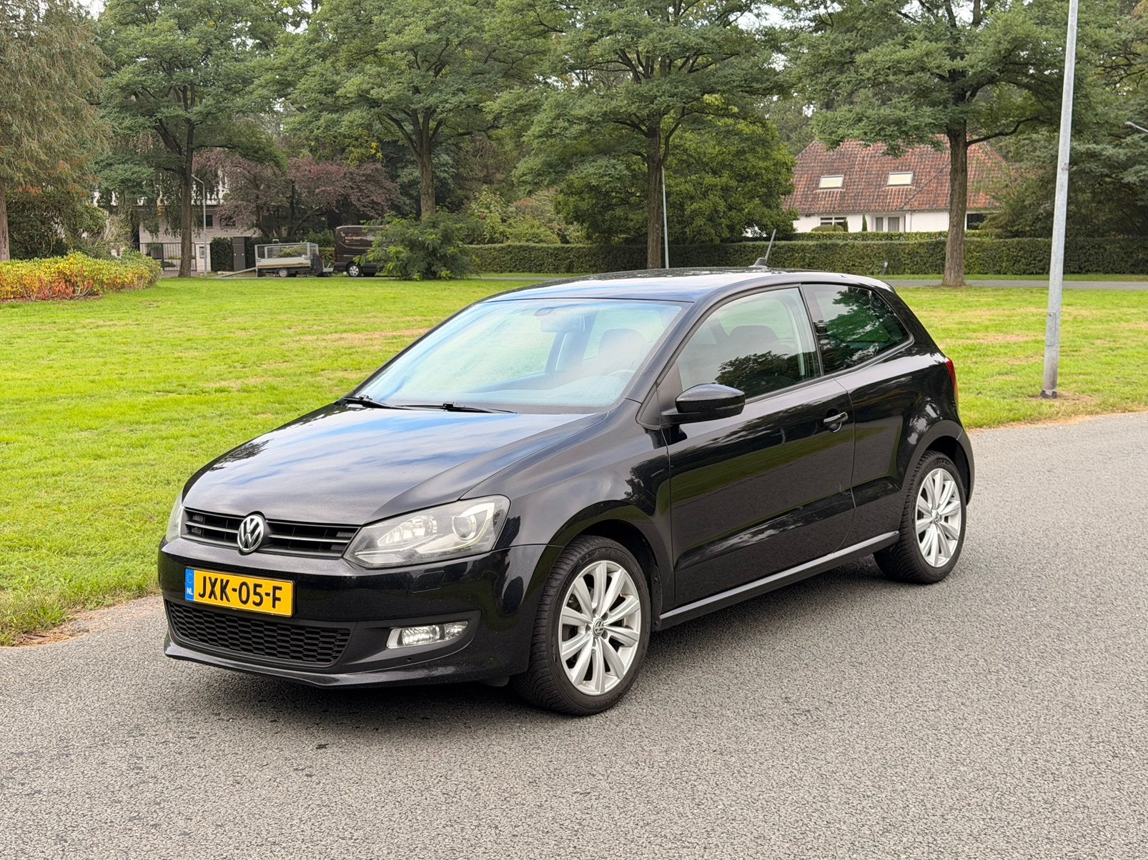 Volkswagen Polo 1.4 FSI - 2010 - Highline - Xenon, Voorwielaandrijving, Automatische klimaatregeling, Zwart, 4 cilinders