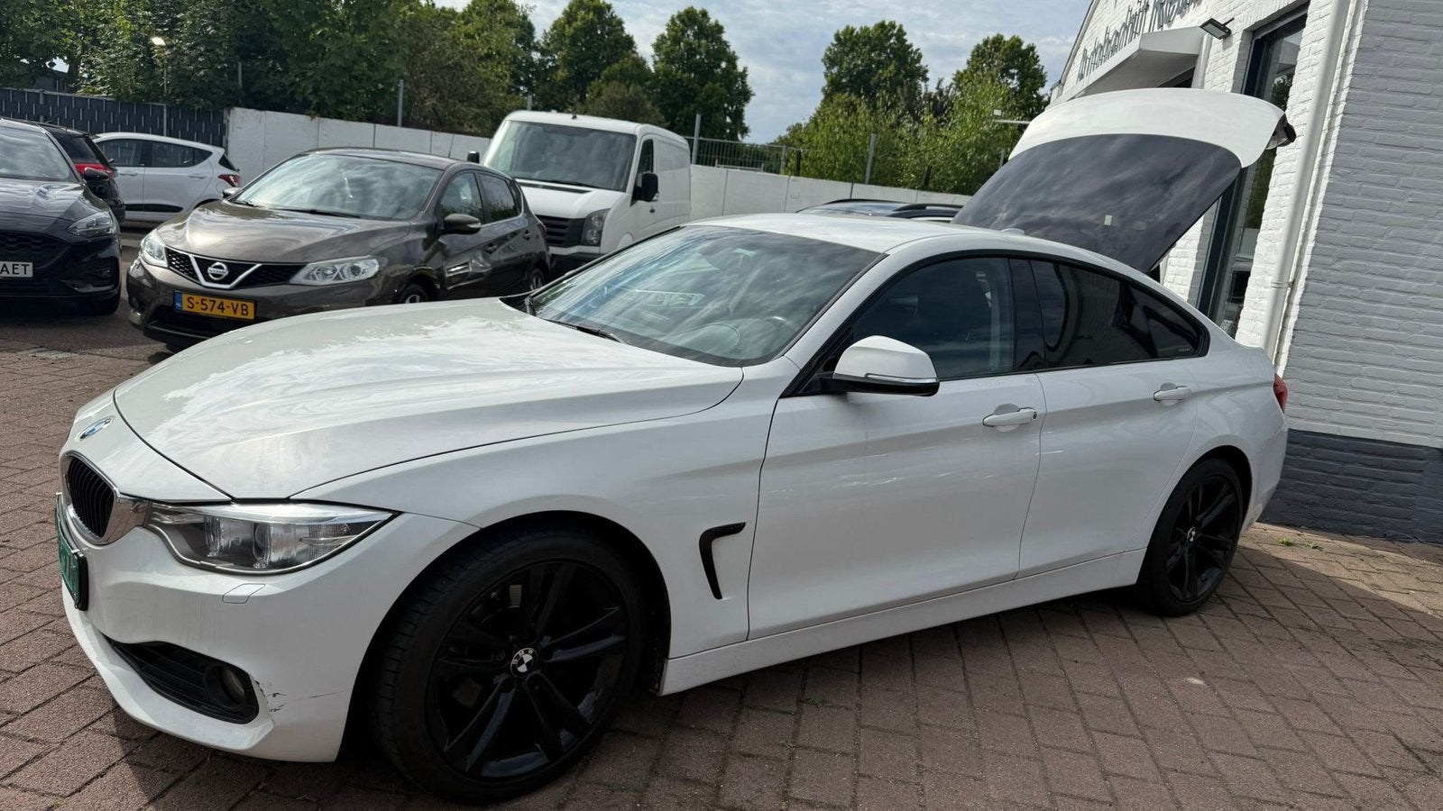 BMW 4-Serie 420IA 2.0 Gran Coupe 2015 Wit, Achterwielaandrijving, USB, Wit, Particulier