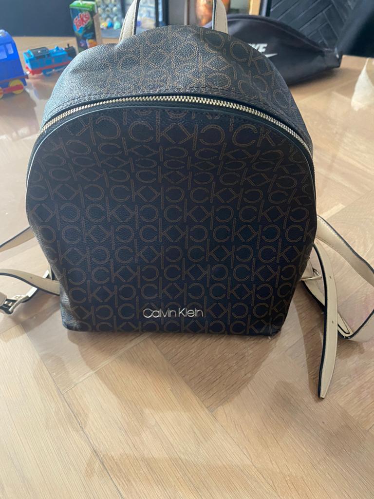 Calvin Klein CK rugzak dames bag leer vakantie schoudertas, Ophalen of Verzenden, Zo goed als nieuw, Schoudertasje