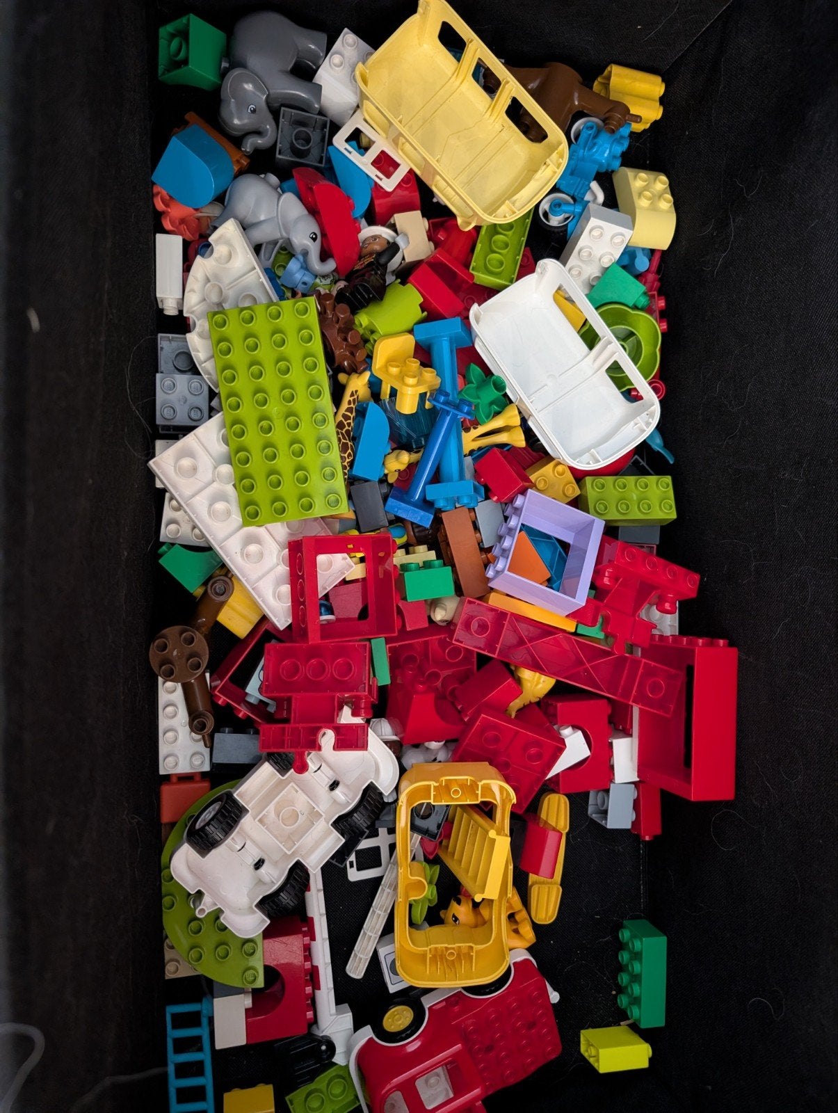 Veel Duplo met treinbaan, werkende trein en bouwplaat, Ophalen, Gebruikt, Inclusief extra onderdelen, Duplo