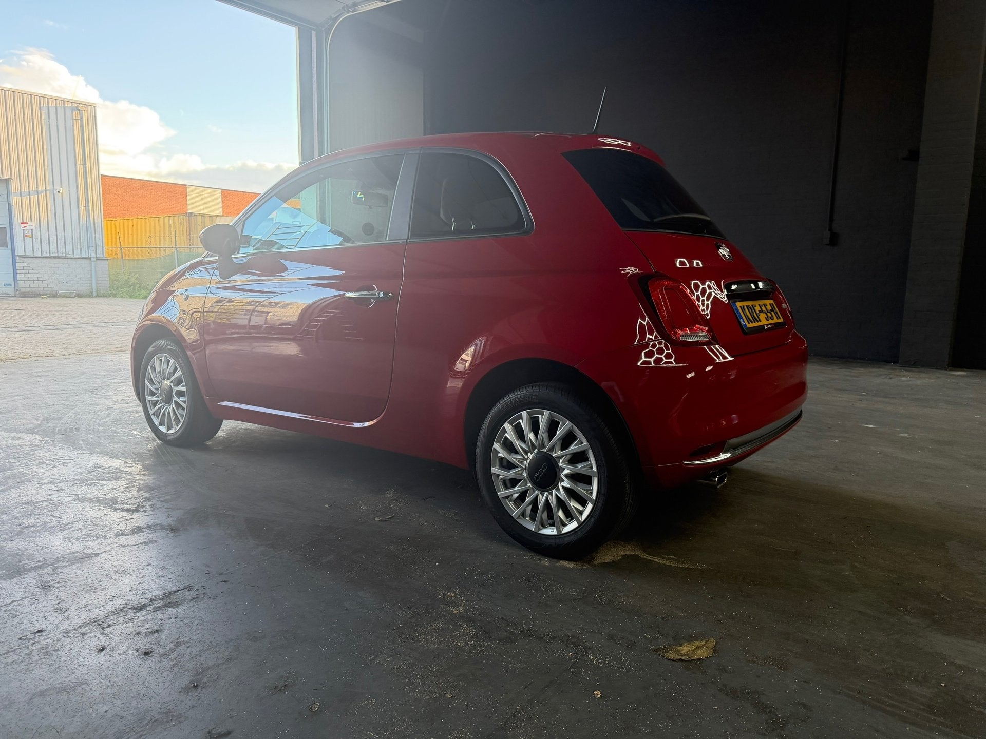 Foto 9 van Fiat 500 1.0 Hybrid Dolcevita