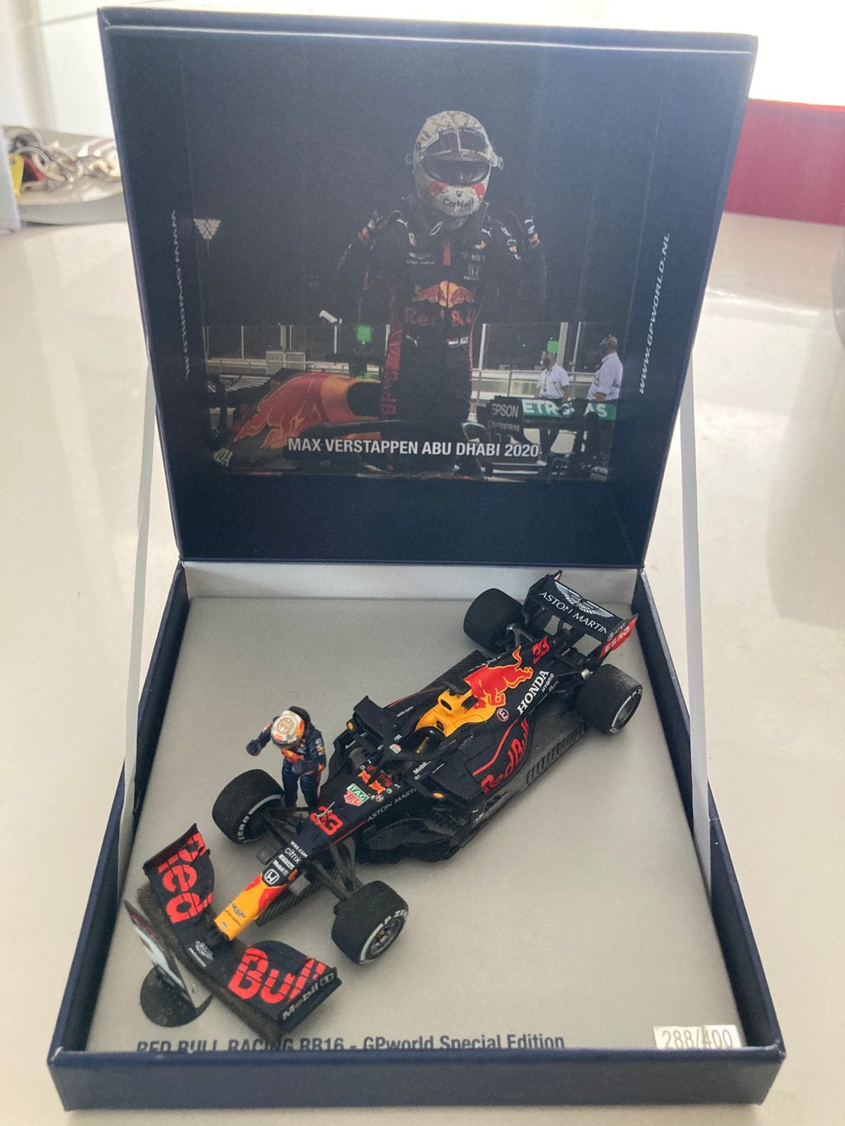 Max Verstappen abu dhabi 2020 gpworld box 1/43, Verzamelen, Ophalen of Verzenden, Nieuw, Formule 1