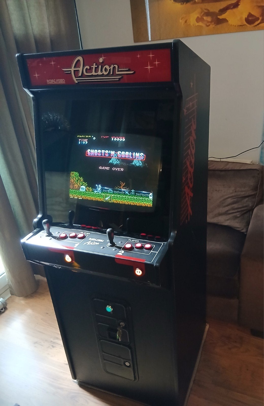 Royal Video Action arcadekast, Ophalen