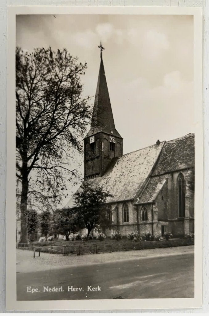 Oude Ansichtkaart - Epe - Nederl. Herv. Kerk, Ophalen of Verzenden, 1940 tot 1960, Gelopen, Gelderland