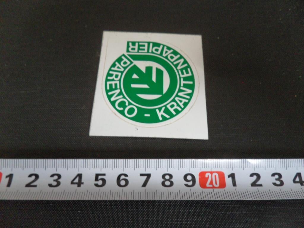 sticker parenco krantenpapier, Ophalen, Zo goed als nieuw
