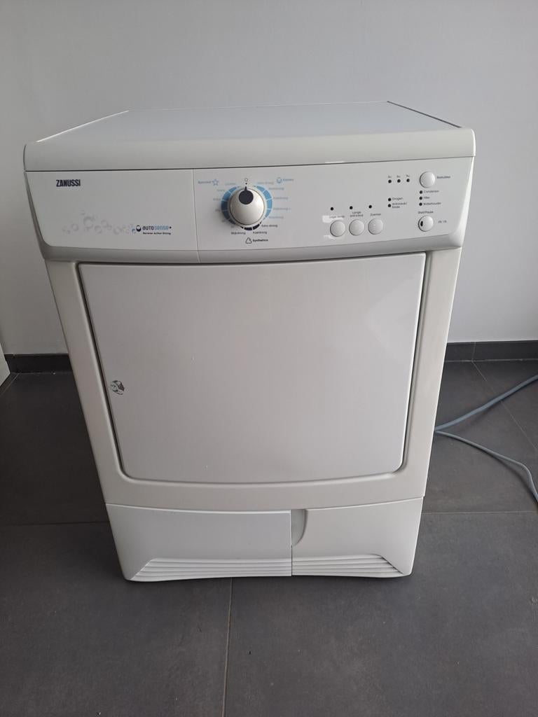 Droger Zanussi ZTE170, Ophalen, Gebruikt, Minder dan 85 cm, 4 tot 6 kg
