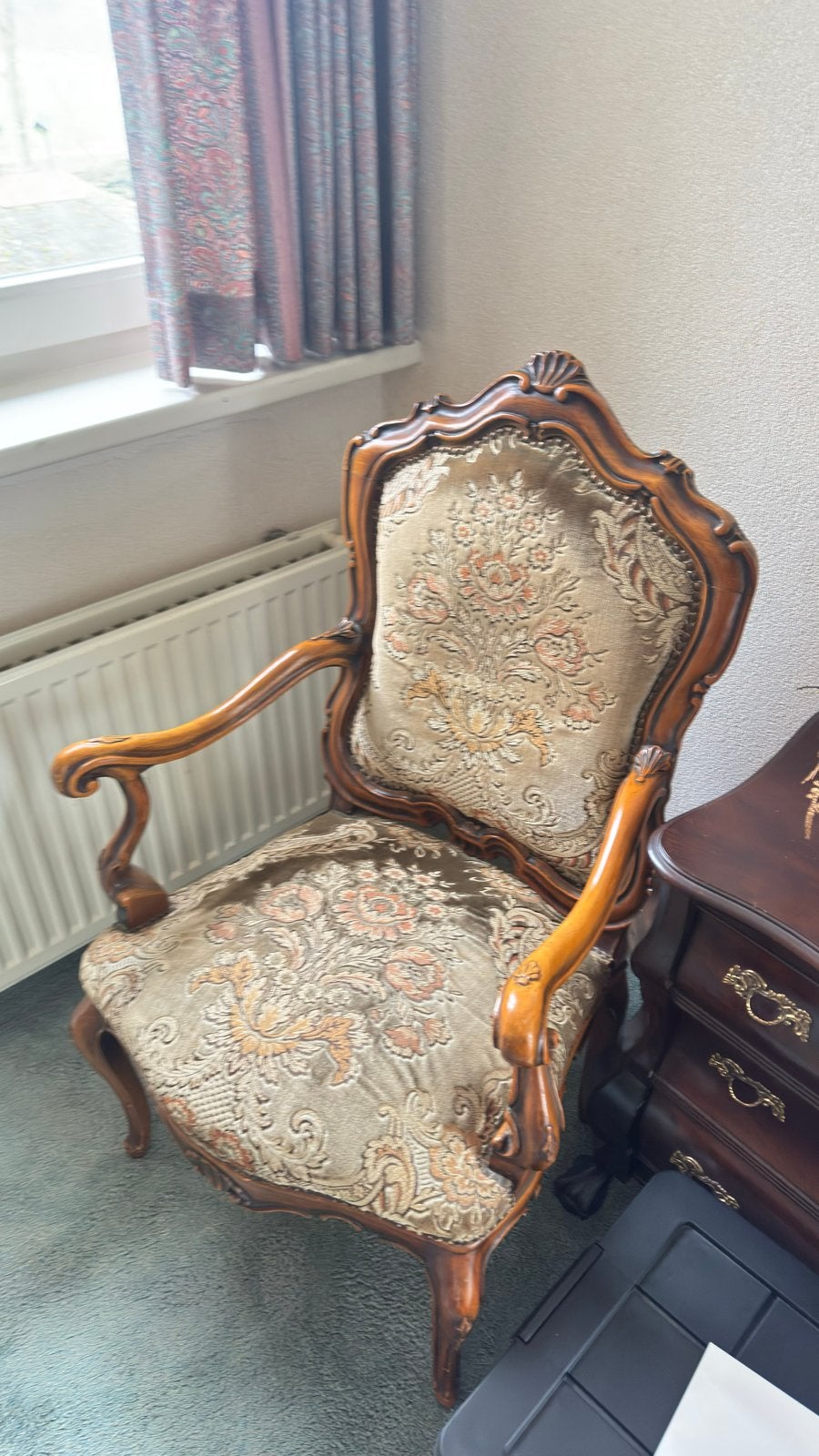Antieke fauteuil met bloemenpatroon, Antiek en Kunst, Ophalen