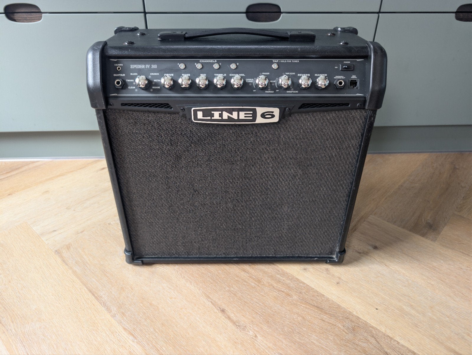 Line 6 Spider IV 30 Gitaarversterker - 30 Watt, Ophalen, Gebruikt, Minder dan 50 watt