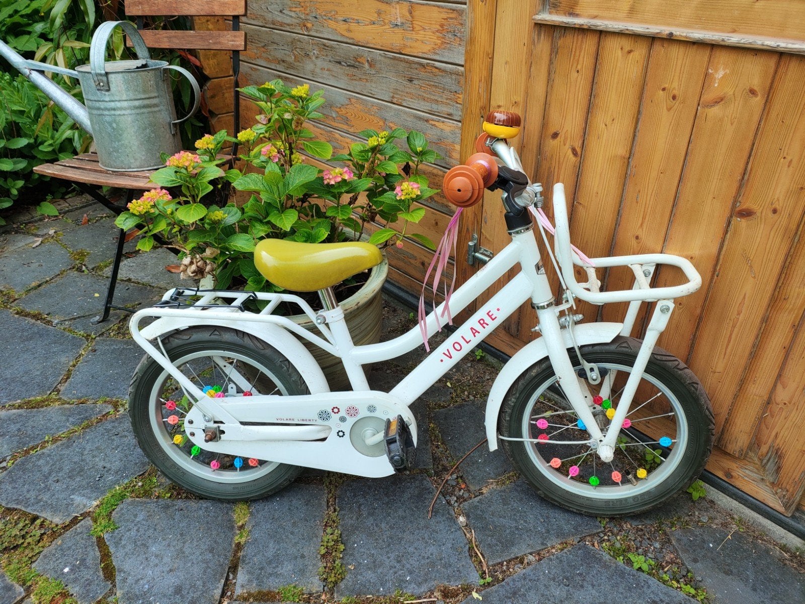Volare Liberty Kinderfiets 12 inch - Wit met mandje, Fietsen en Brommers, Fietsen | Kinderfietsjes, Ophalen