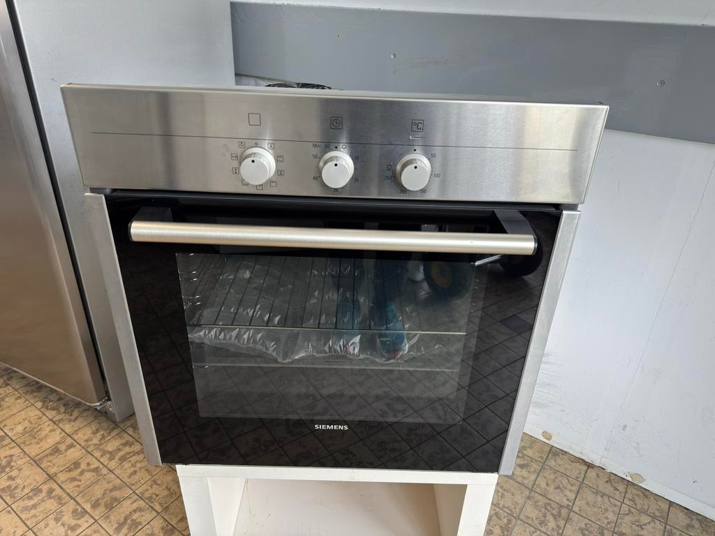Siemens Inbouw Oven met Grillfunctie - 60X60 cm in TopStaat, 45 tot 60 cm, Ophalen of Verzenden, Zo goed als nieuw, Oven met grill