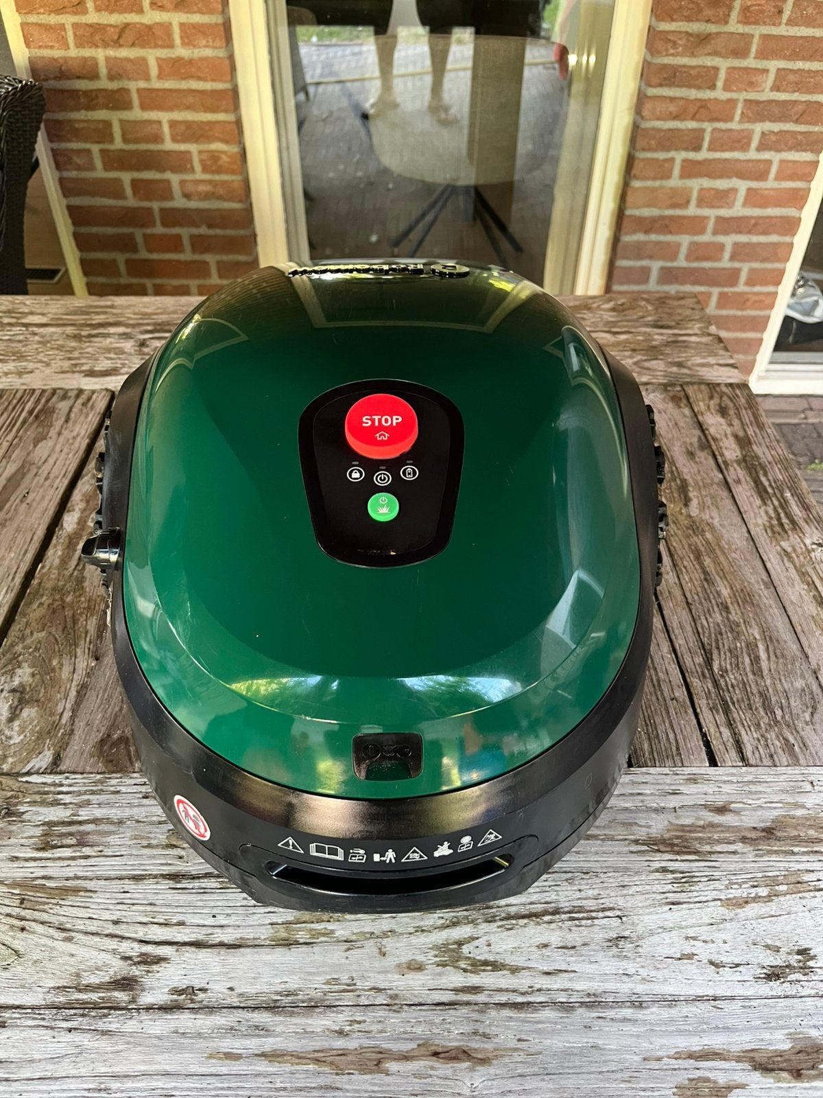 Robotmaaier Robomow RT700, Tuin en Terras, Robotmaaiers, Ophalen of Verzenden, Zo goed als nieuw
