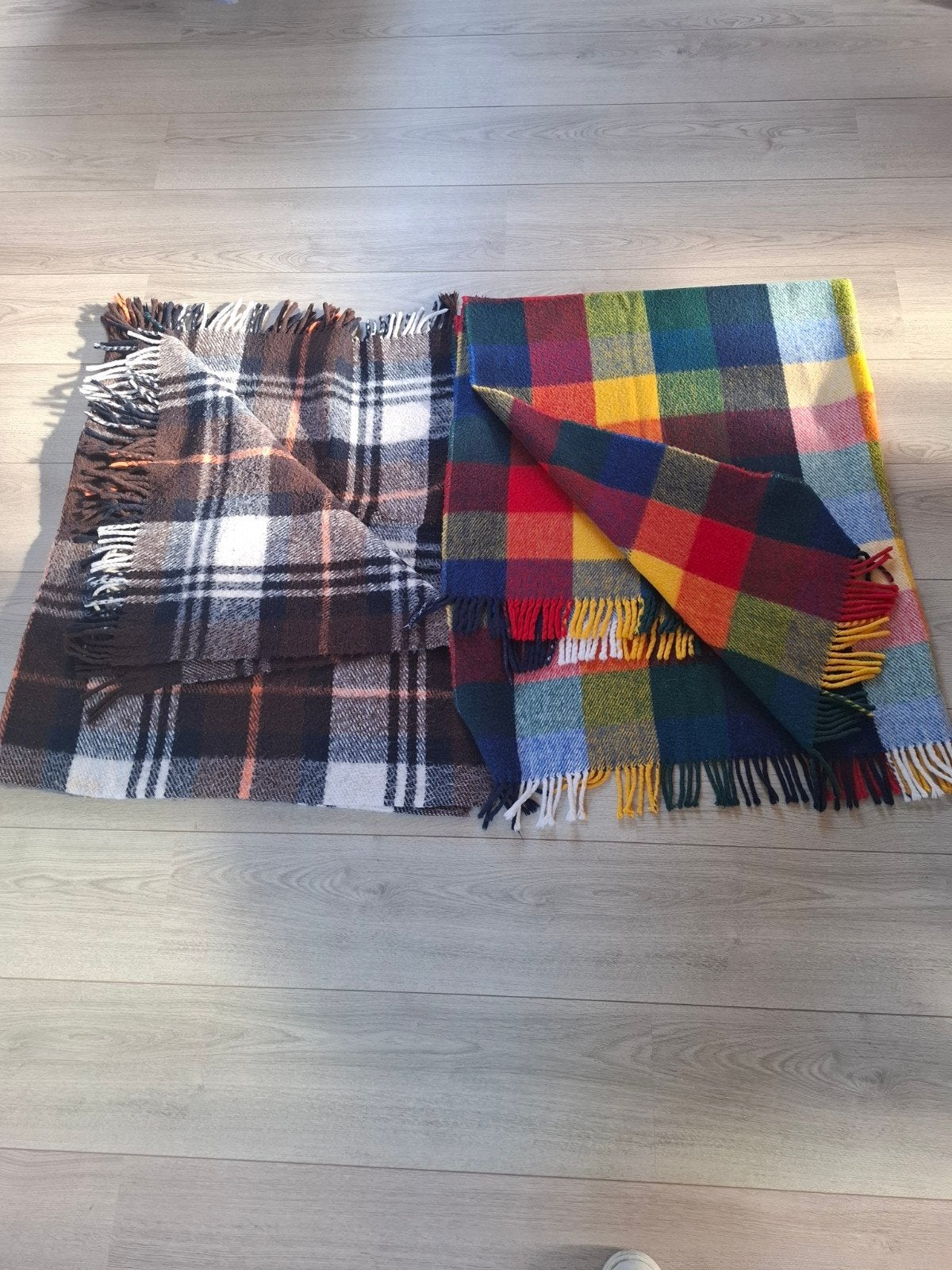 Geruite plaids - Diverse kleuren en patronen, Gebruikt, Met franjes/kwastjes, Ophalen of Verzenden, Plaid