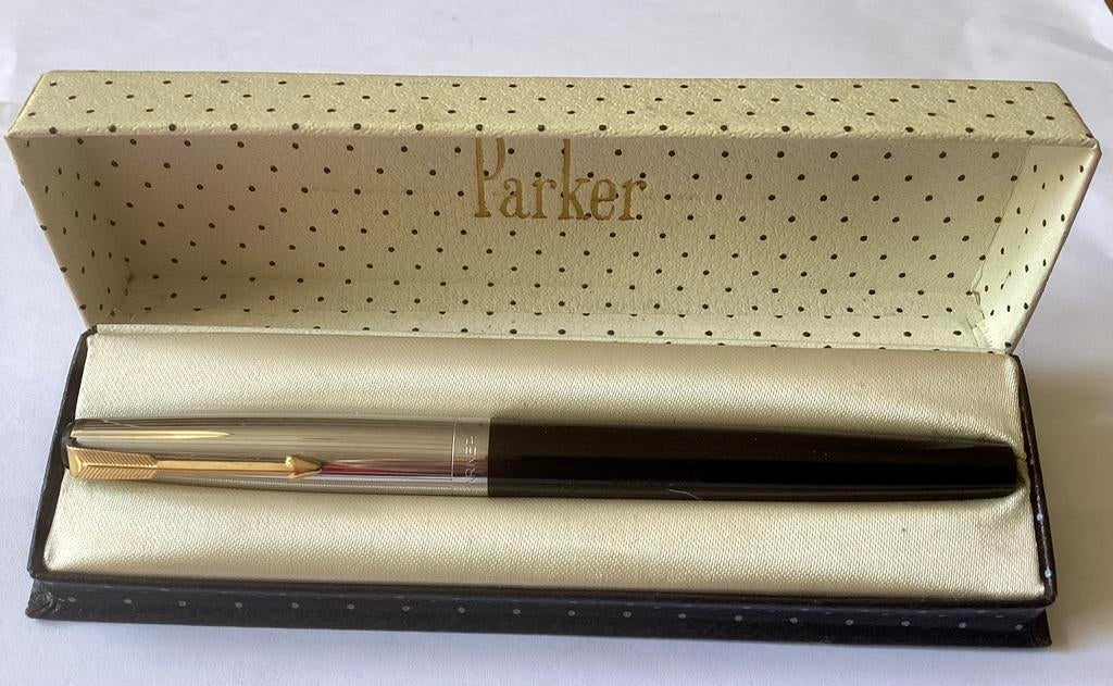 Vintage Parker vulpen met Aerometric vulsysteem., Verzamelen, Pennenverzamelingen, Ophalen of Verzenden, Zo goed als nieuw, Vulpen