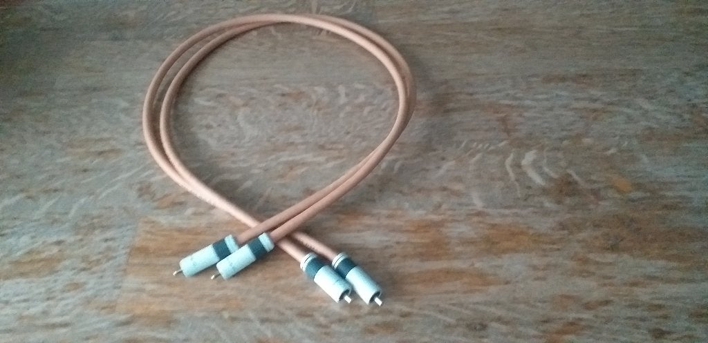van den hul the first te koop