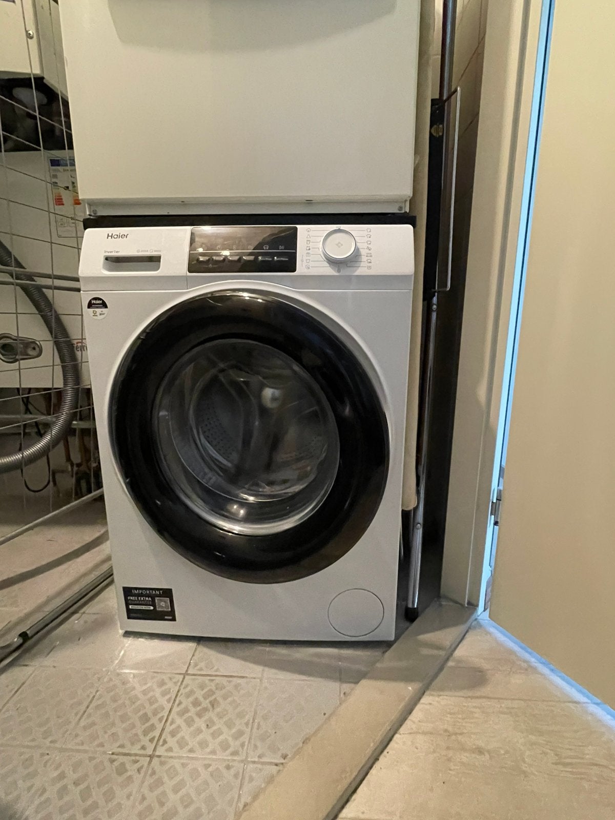 Haier Wasmachine, Ophalen, Zo goed als nieuw, Voorlader, 85 tot 90 cm