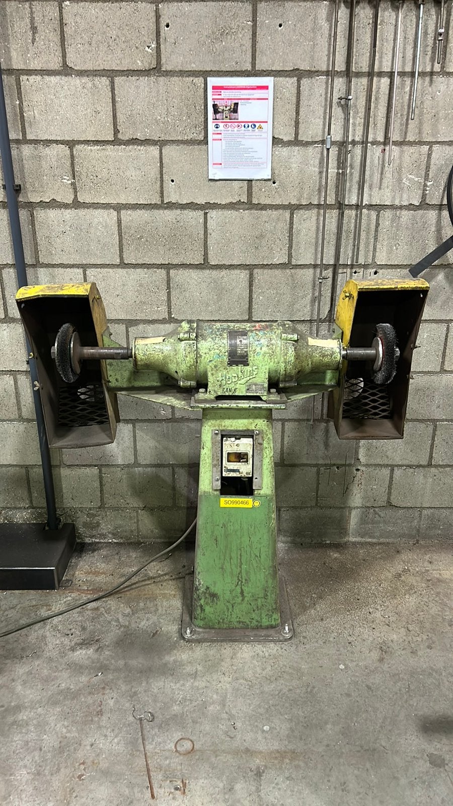 Staalborstel machine, Ophalen, Gebruikt, 1200 watt of meer