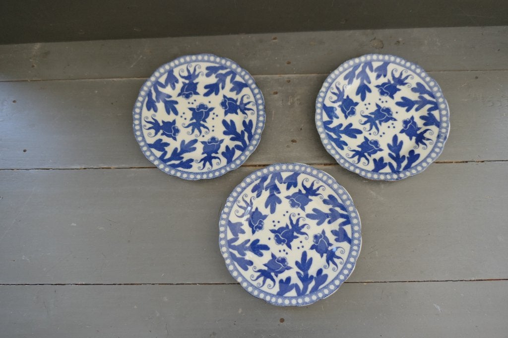 Antieke Japanse Chinoiserie Batavia Brown borden 3x, Antiek en Kunst, Verzenden