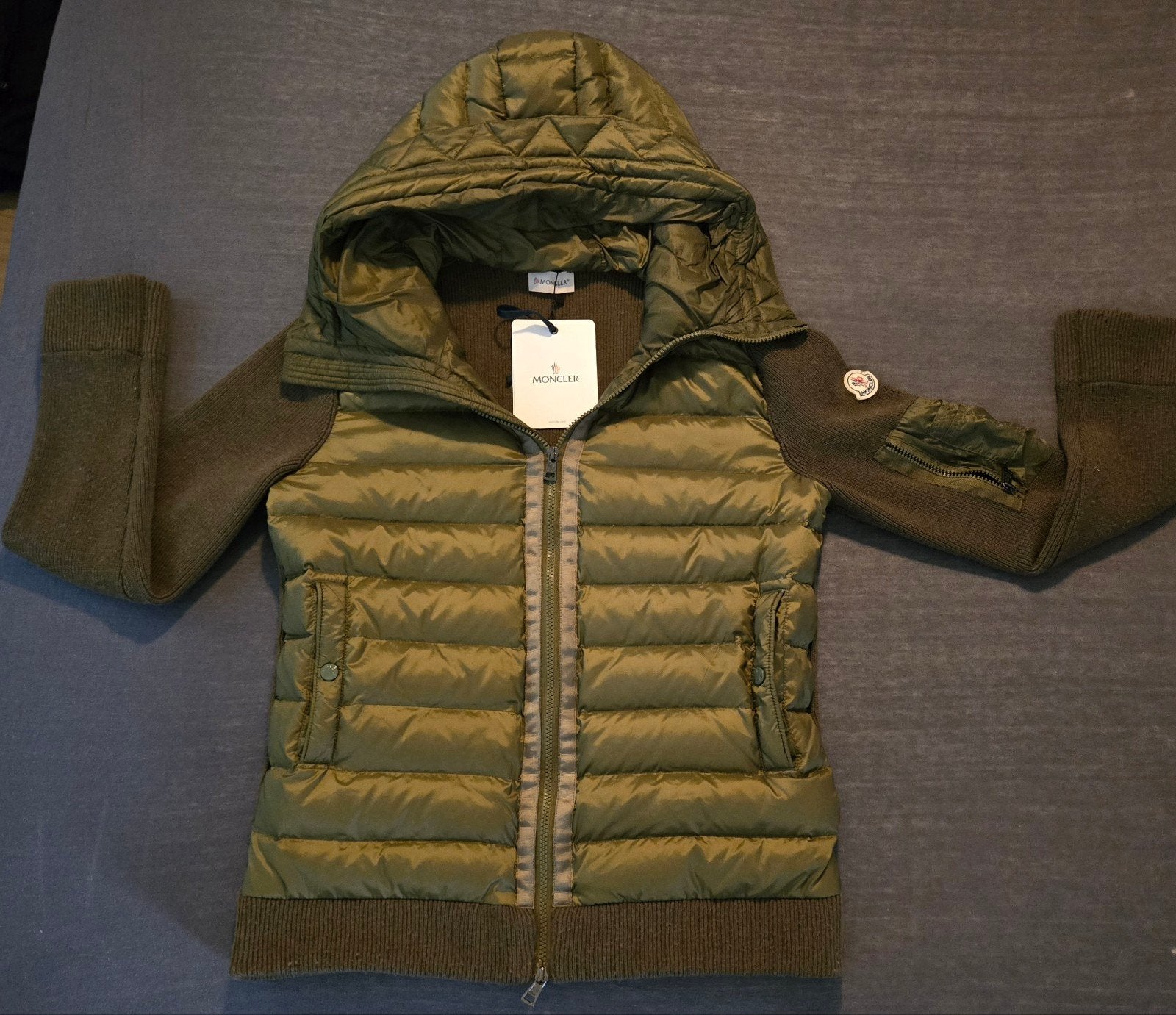 Moncler Cardigan Donkergroen Maat M Zo Goed Als Nieuw, Kleding | Heren, Ophalen of Verzenden, Moncler
