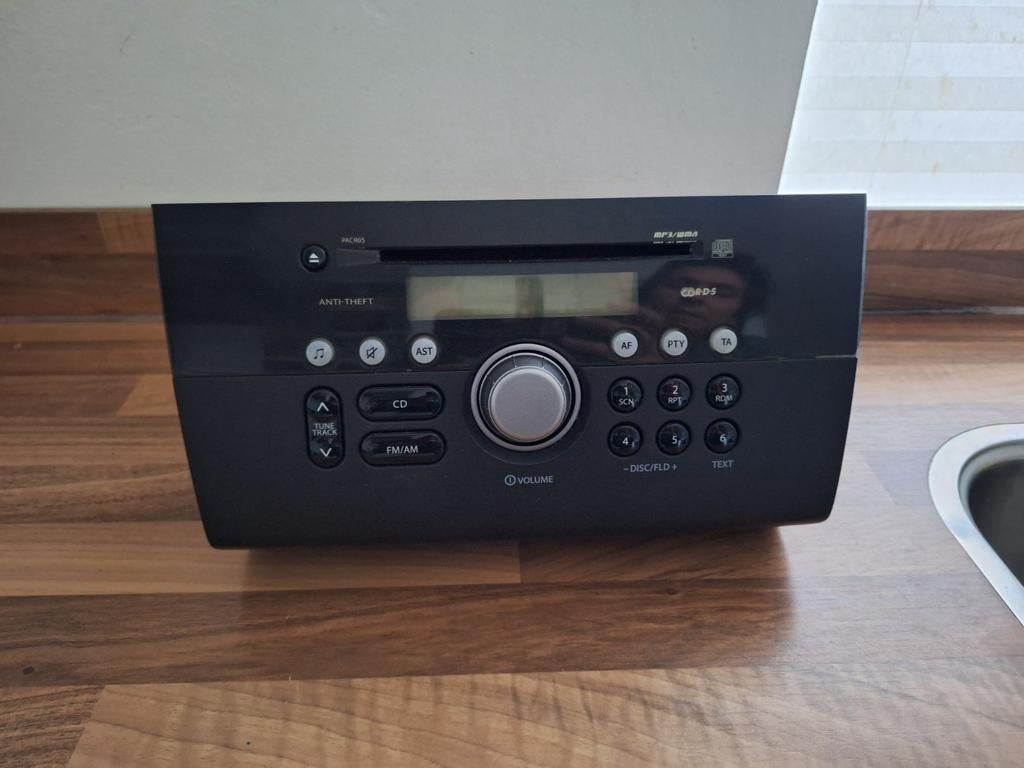 Suzuki swift autoradio, Auto diversen, Autoradio's, Ophalen of Verzenden, Gebruikt